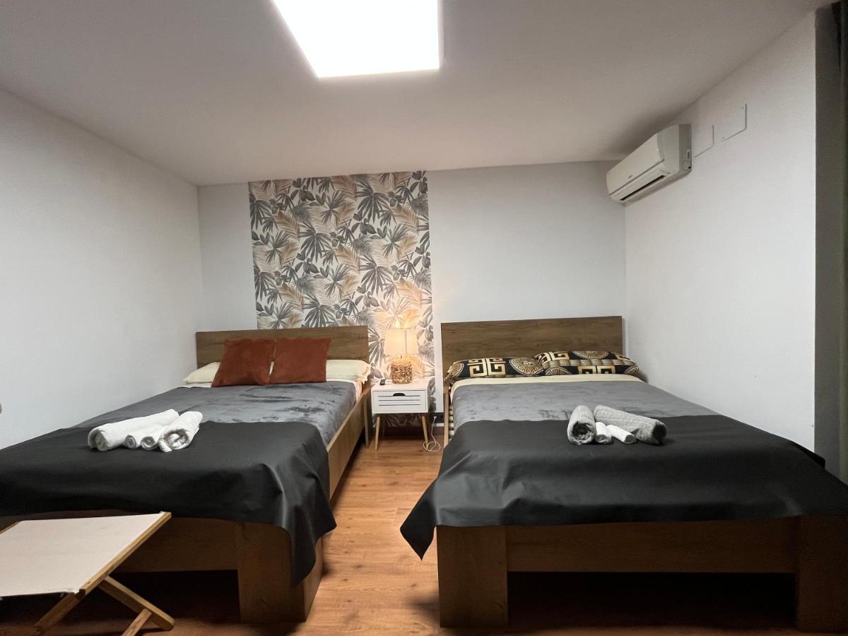 Chic12 Luxury Grupo Gran Via Apartman Madrid Kültér fotó
